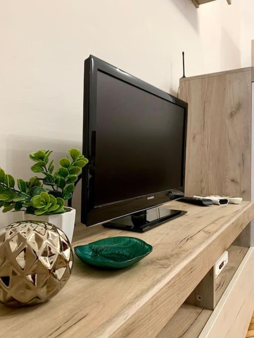Central City Apartment Skopje Ngoại thất bức ảnh