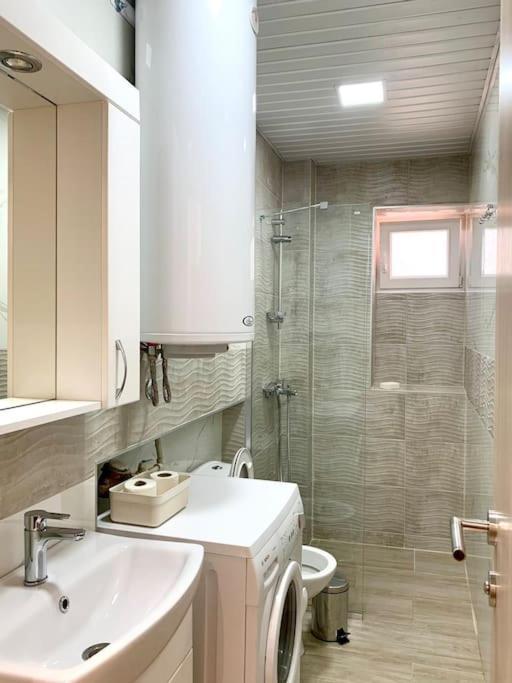 Central City Apartment Skopje Ngoại thất bức ảnh