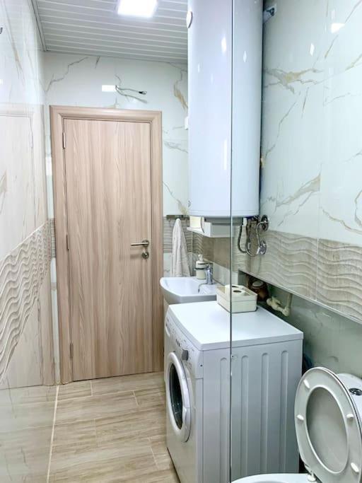 Central City Apartment Skopje Ngoại thất bức ảnh